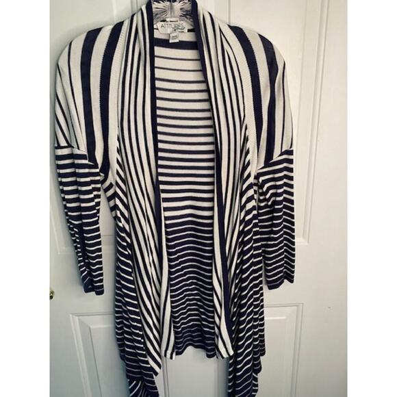 ATTITUDES by Renee' Open Trendy Front Drape Sweater XXS Navy & White - Picture 6 of 6